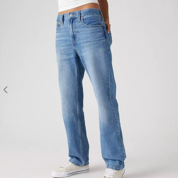 Levi's Low Pro Medium Wash Soft Denim Jeans | Size 26 - Picture 2 of 10